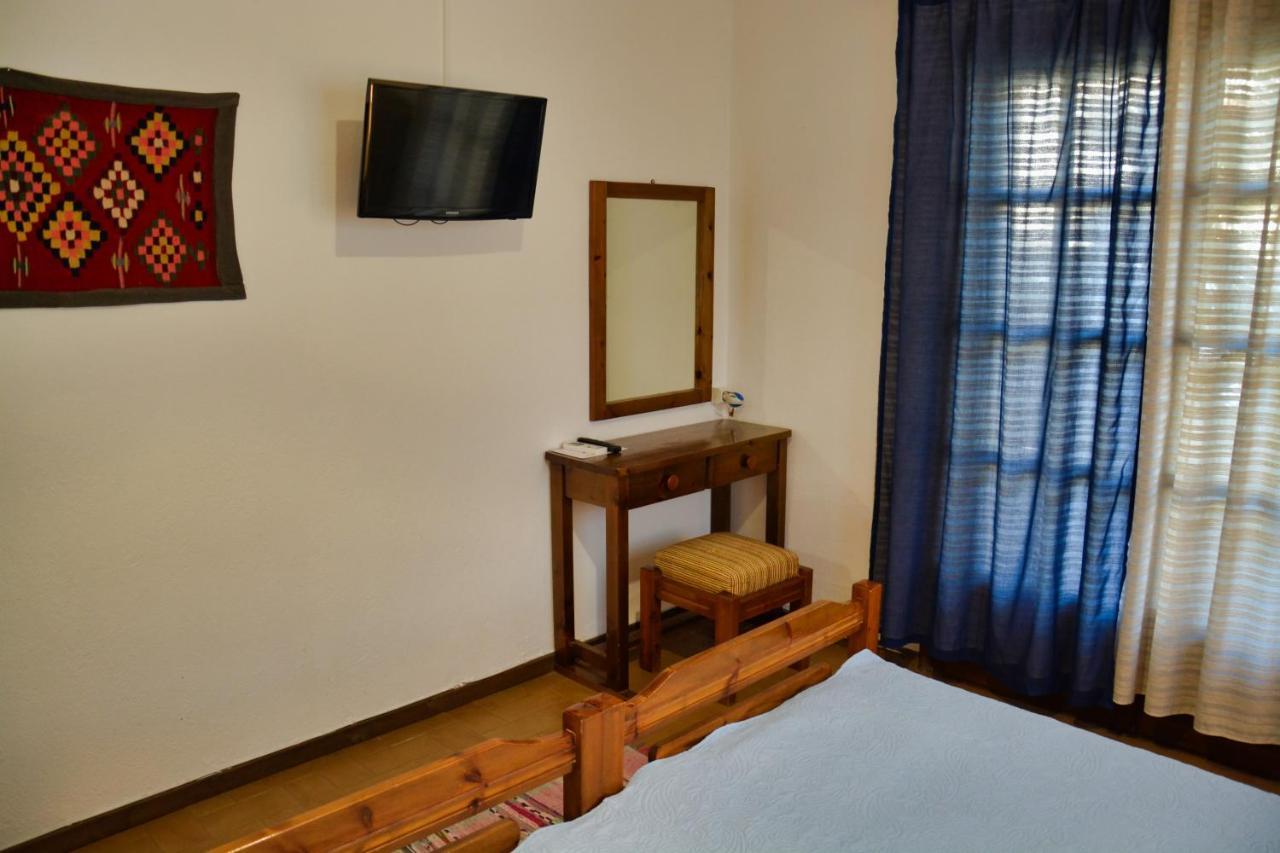 Papatzikos Traditional Guesthouse Неос-Мармарас Екстер'єр фото