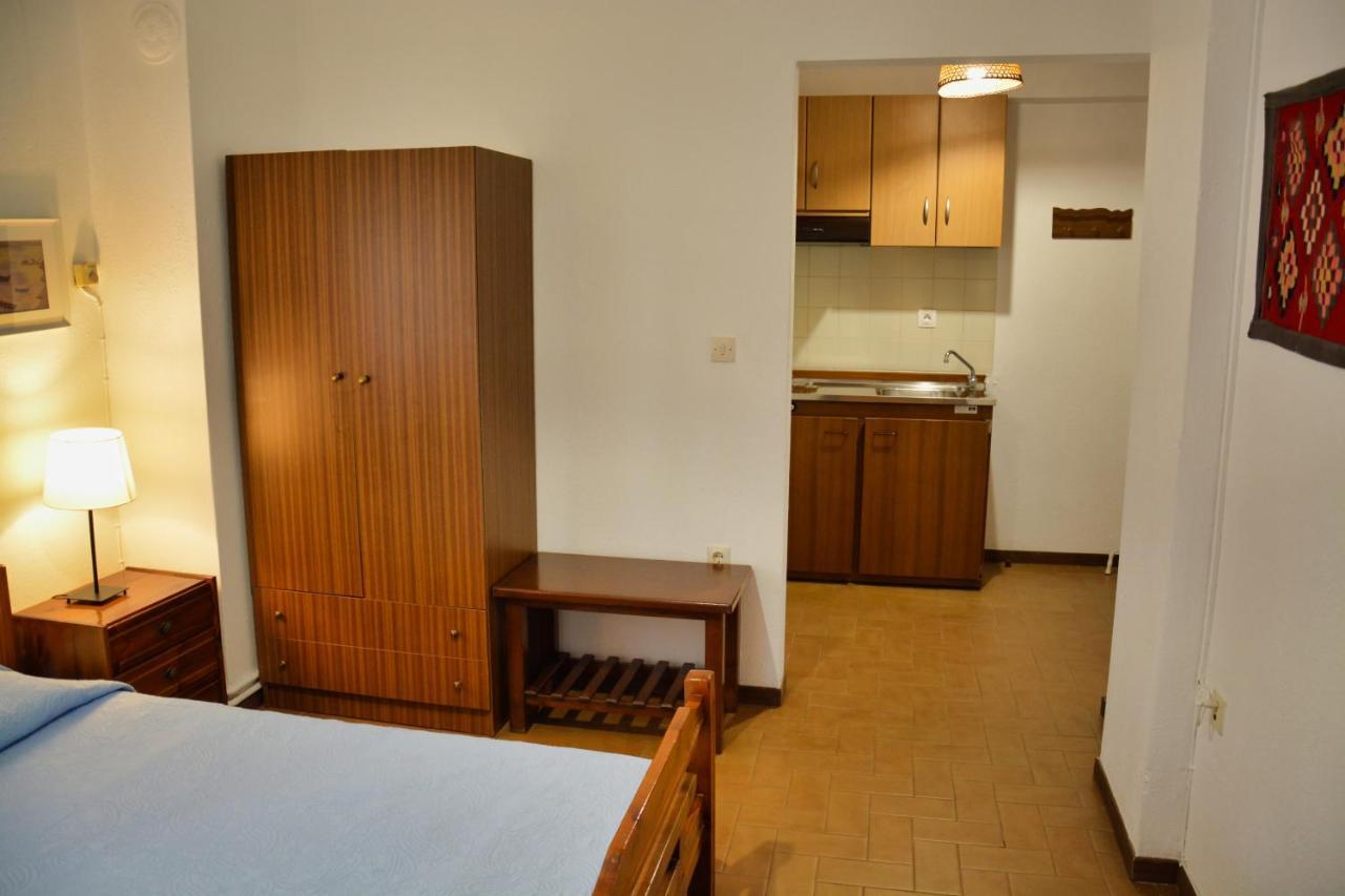 Papatzikos Traditional Guesthouse Неос-Мармарас Екстер'єр фото