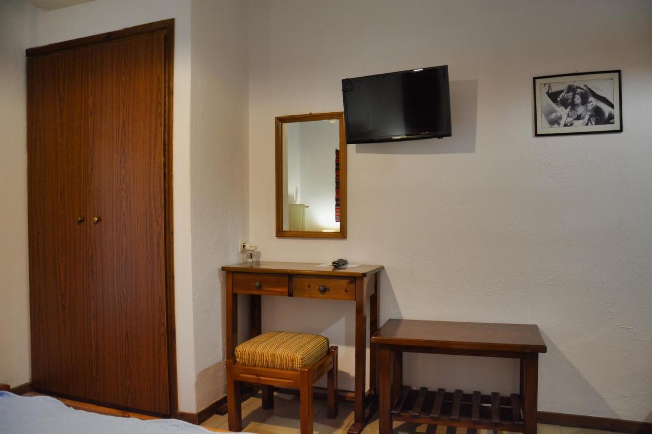 Papatzikos Traditional Guesthouse Неос-Мармарас Екстер'єр фото